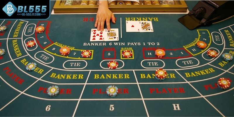 Chỉ thành viên cách chơi Baccarat đơn giản nhất